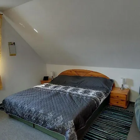 Adonis Appartement *